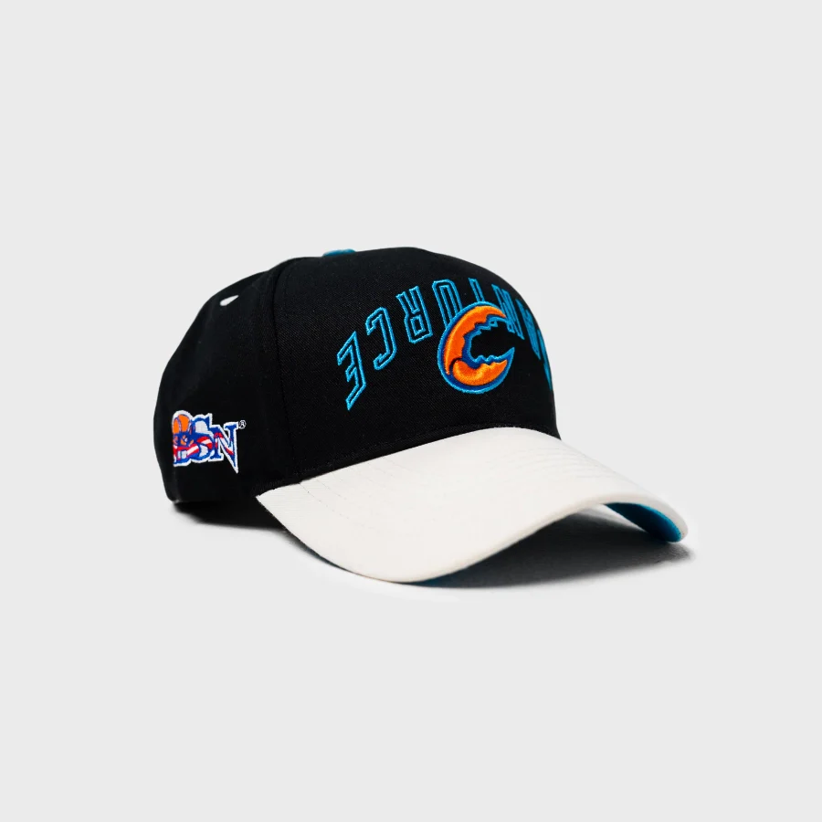 Caps